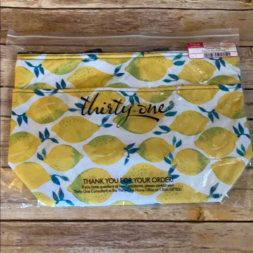 New Thirty-One Thermal Tote- Lemon Print- Squeeze